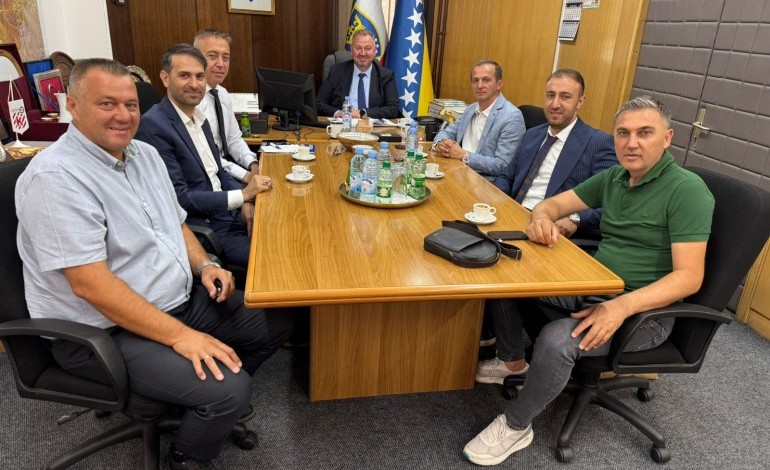 files/.tmb/delegacija-tuboder-a-posjetila-ministra-privrede-zdk.jpg