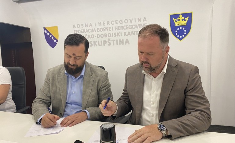 files/.tmb/zdk-potpisani-ugovori3.jpeg