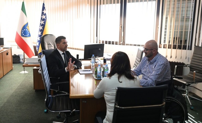 files/zdk-ce-prvi-u-fbih-dobiti-strategiju-pristupacnosti-za-osobe-sa-invaliditetom-2.jpg
